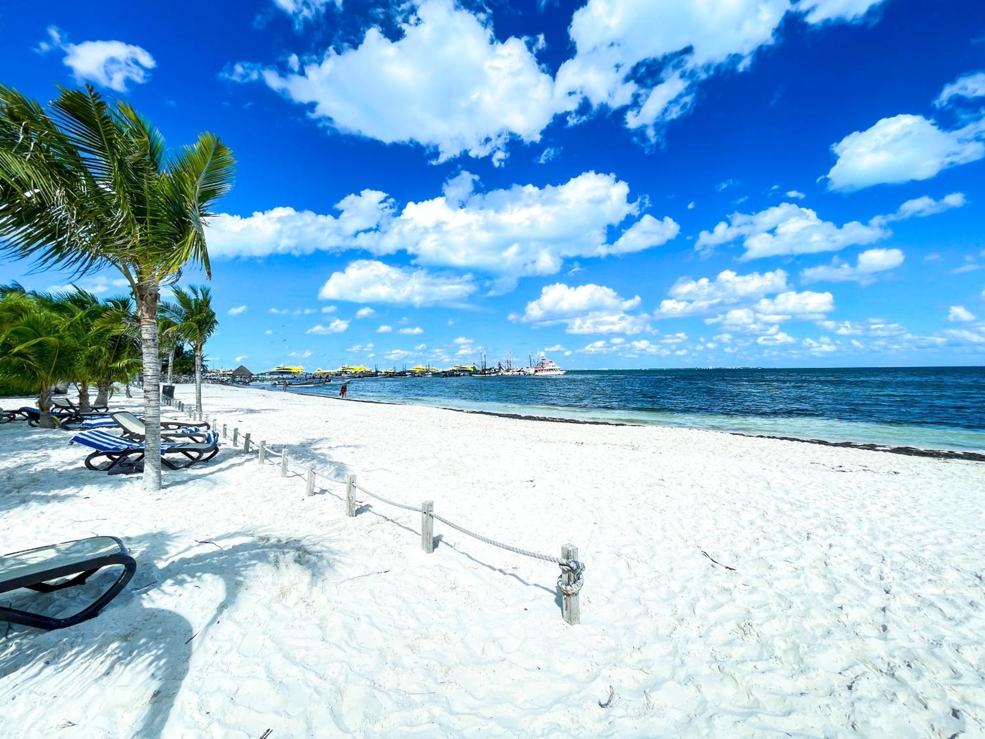 New Beachfront Luxury Apartments Cancún Exterior foto