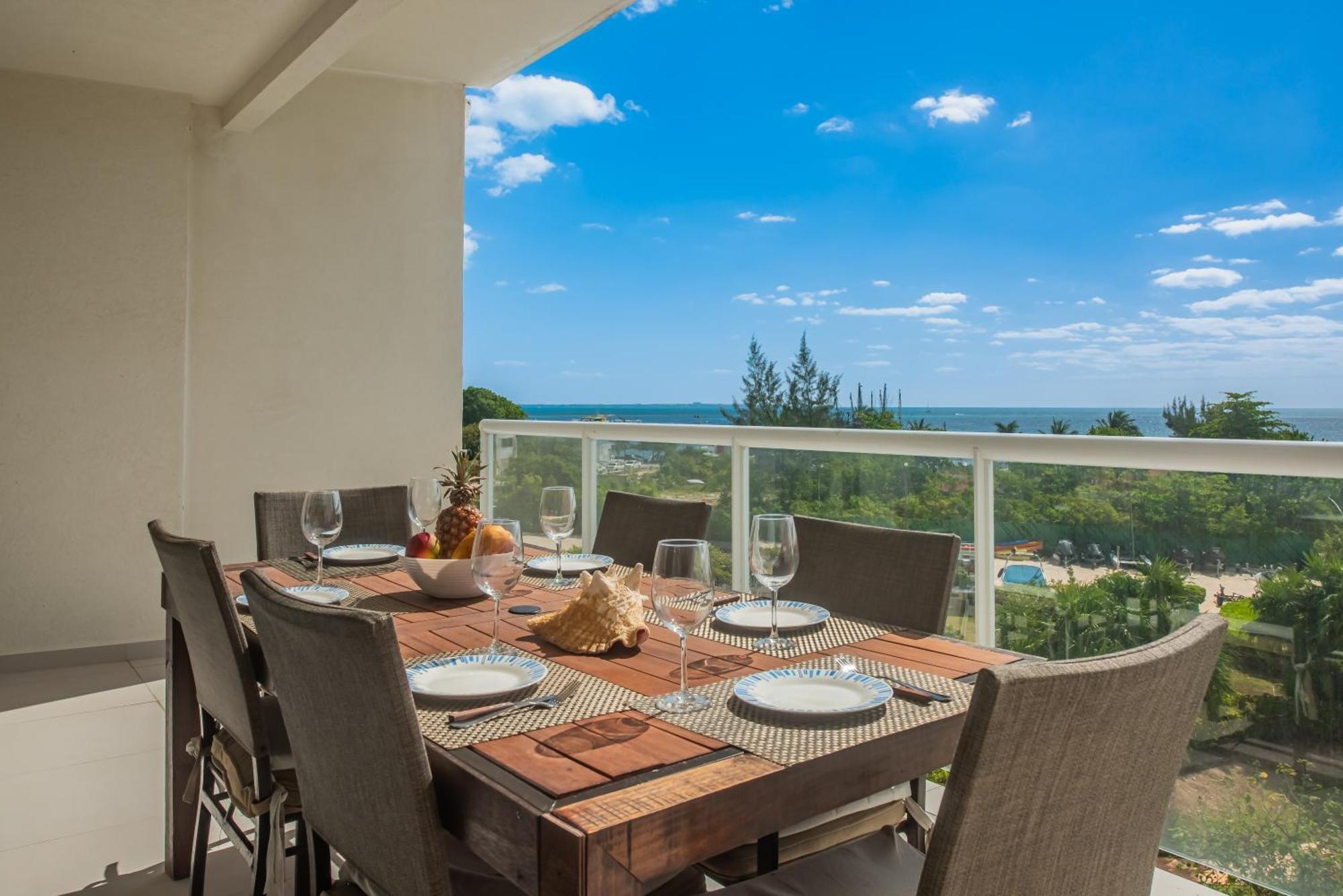 New Beachfront Luxury Apartments Cancún Exterior foto